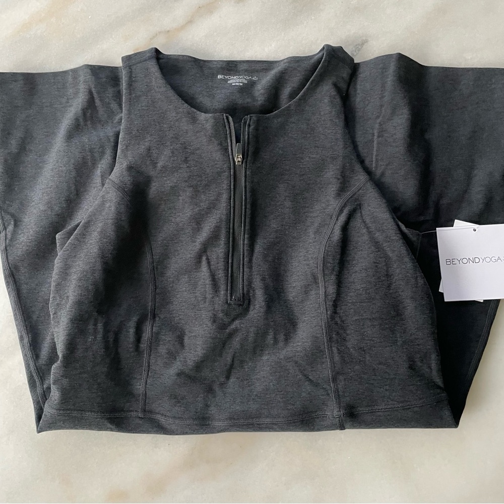 NWT Beyond Yoga Charcoal Zip-Front Women’s Dress size M